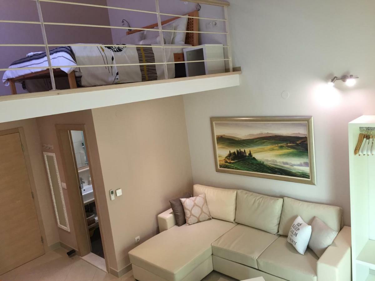 Jani Floor Apartment Hvar Town